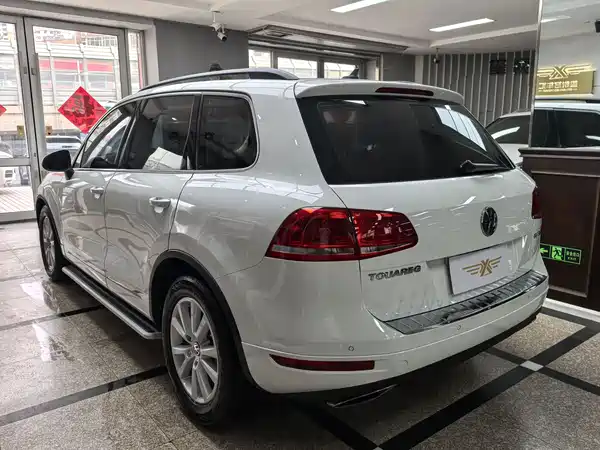 Volkswagen Touareg 2015