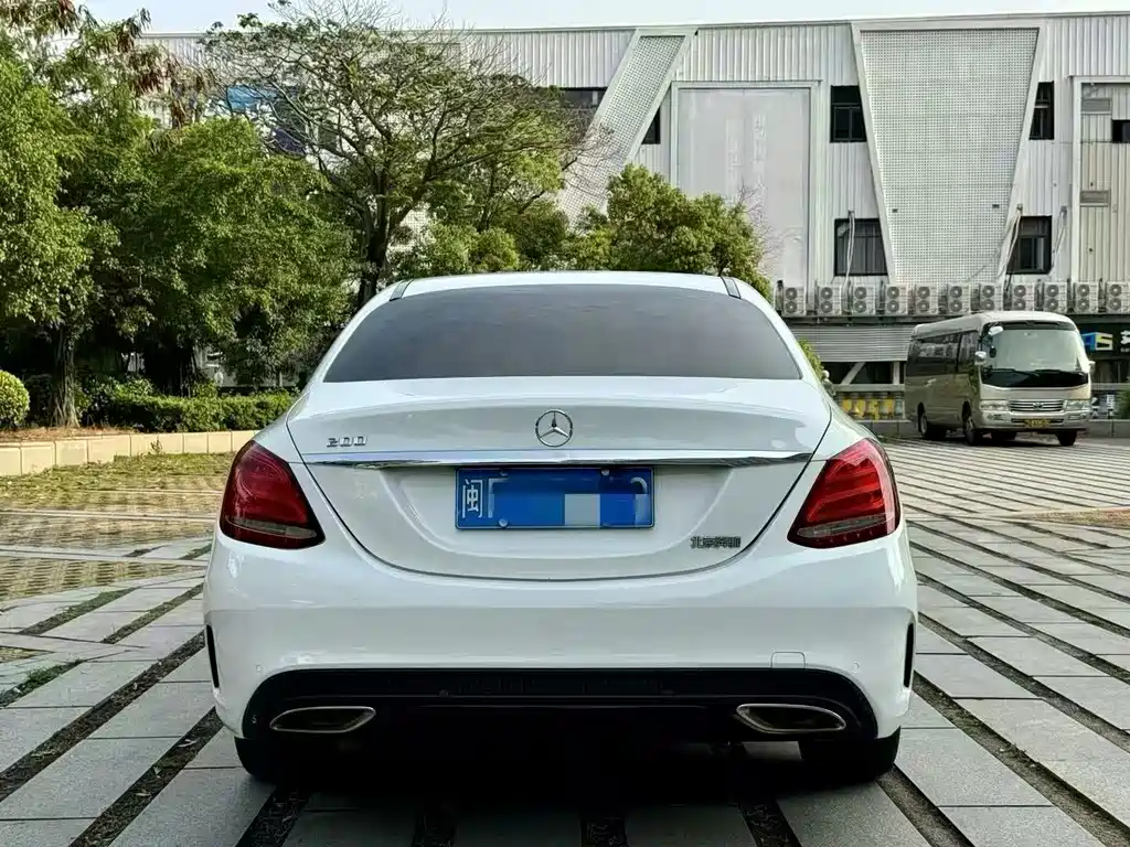 Mercedes-Benz C-Class 2016