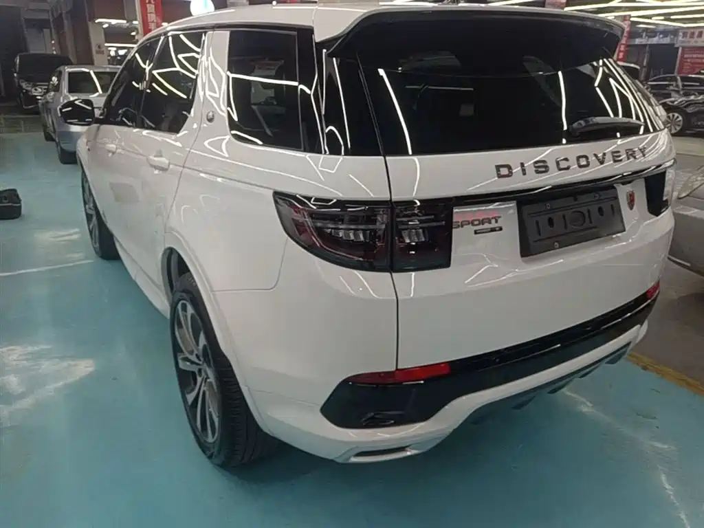 Land Rover Discovery Sport 2021 — фото 5