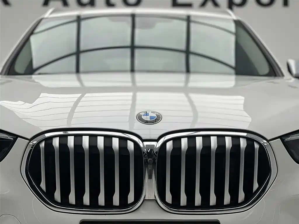 BMW X1 2022 — фото 5