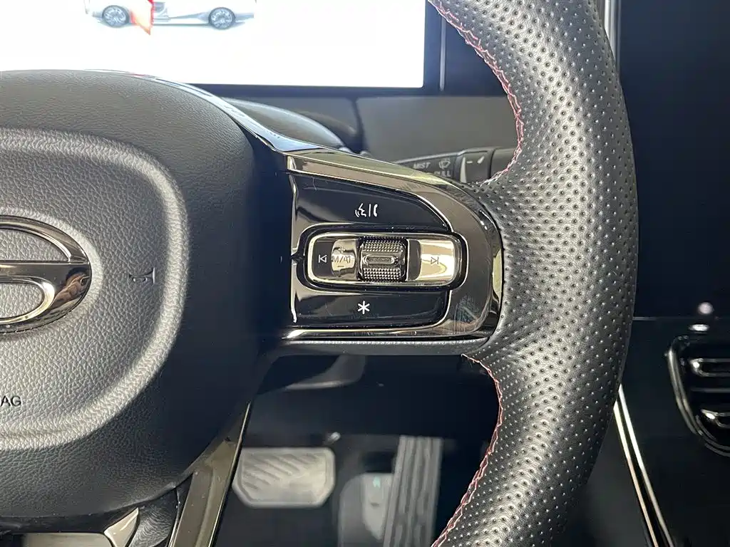 GAC Motor Trumpchi E9 2024 — фото 24