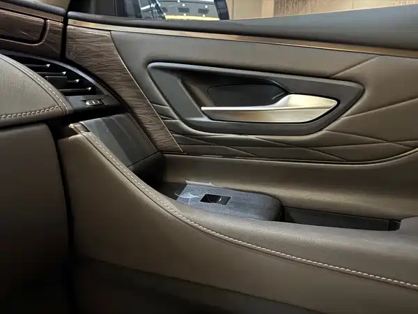 Toyota Vellfire 2023