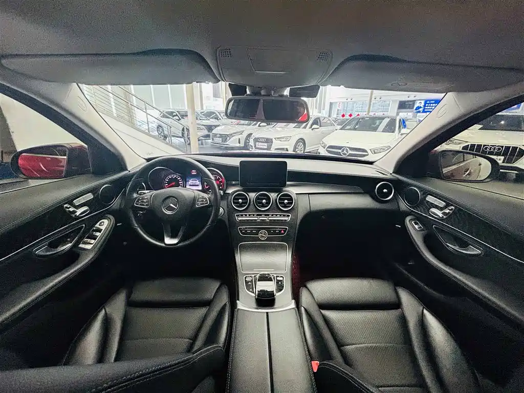 Mercedes-Benz C-Class 2018 — фото 14
