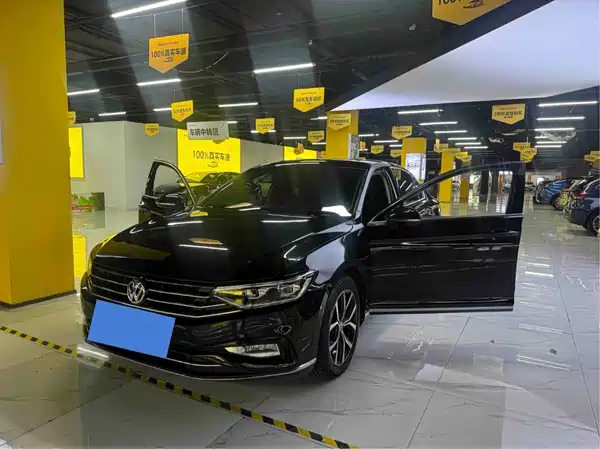 Volkswagen Magotan 2020