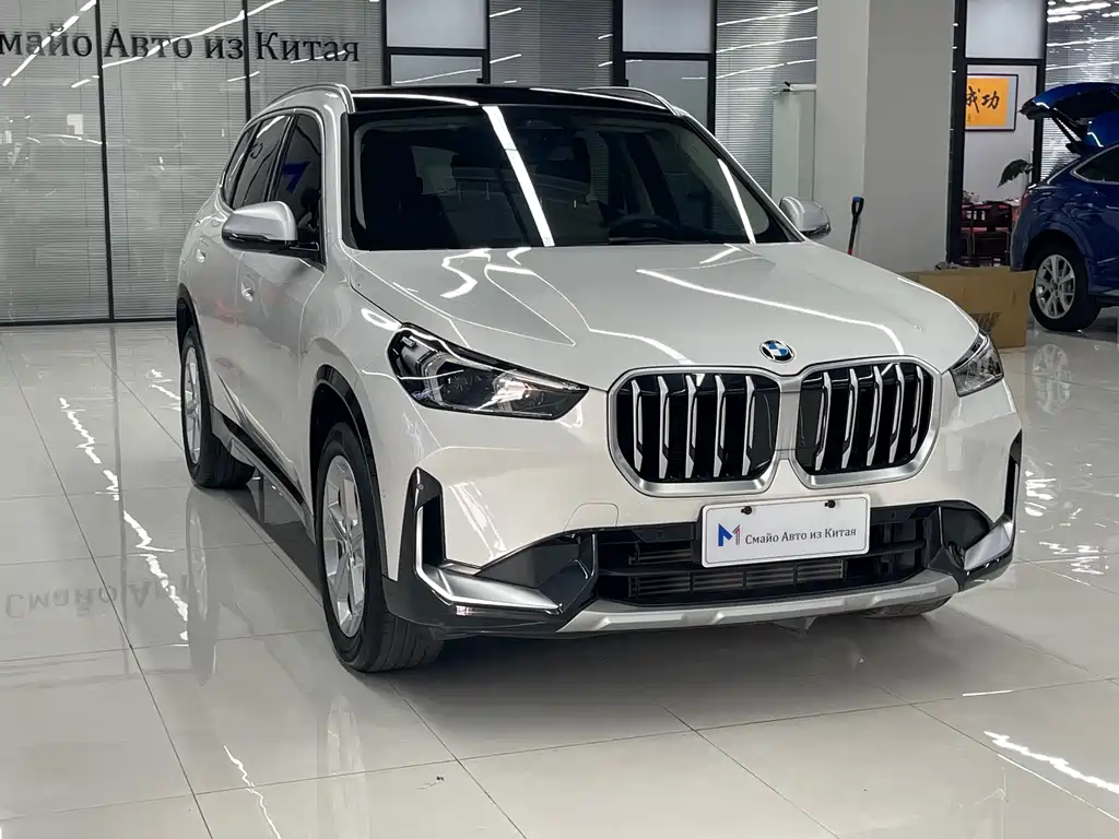 BMW X1 2024 — фото 1