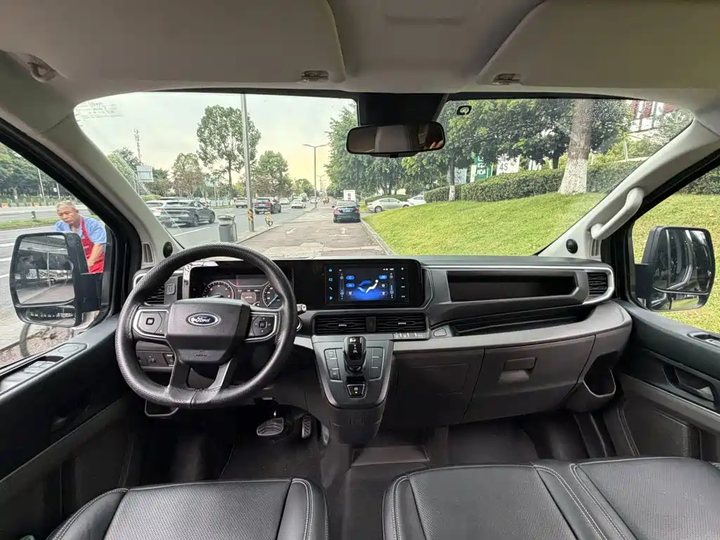Ford Transit 2023 — фото 12
