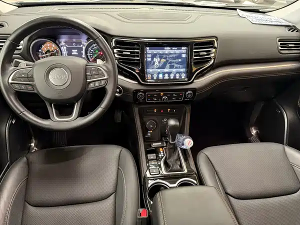 Jeep Grand Commander 2019