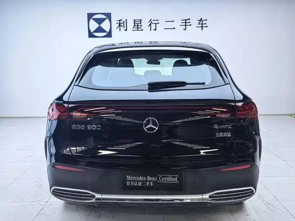 Mercedes-Benz EQE SUV 2024