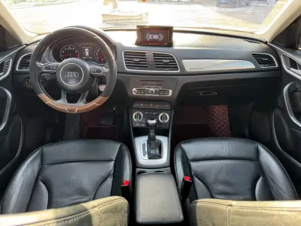 Audi Q3 2015