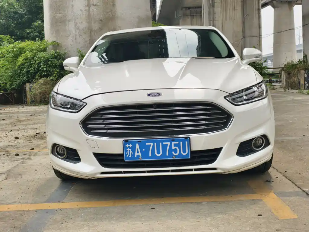 Ford Mondeo 2015
