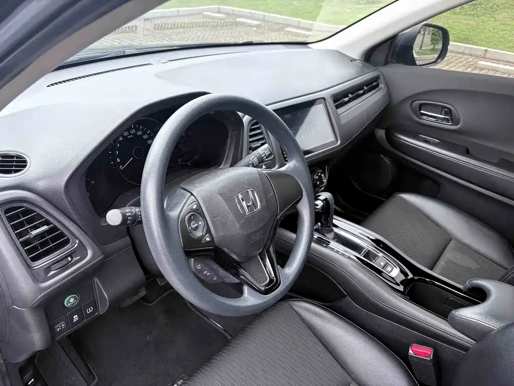 Honda Vezel 2021 — фото 12