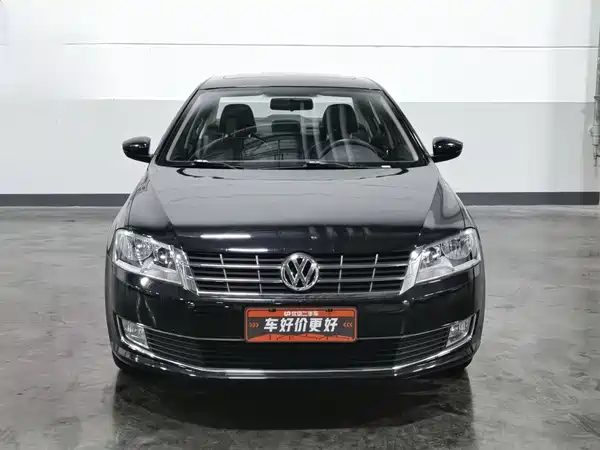 Volkswagen Lavida 2013