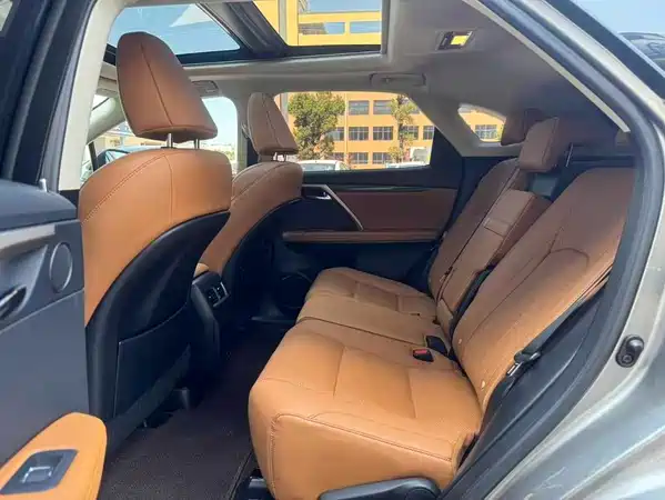 Lexus RX 2020