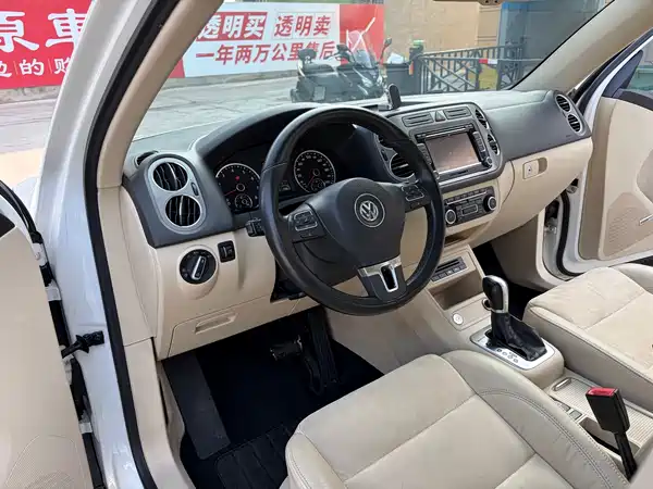 Volkswagen Tiguan 2012