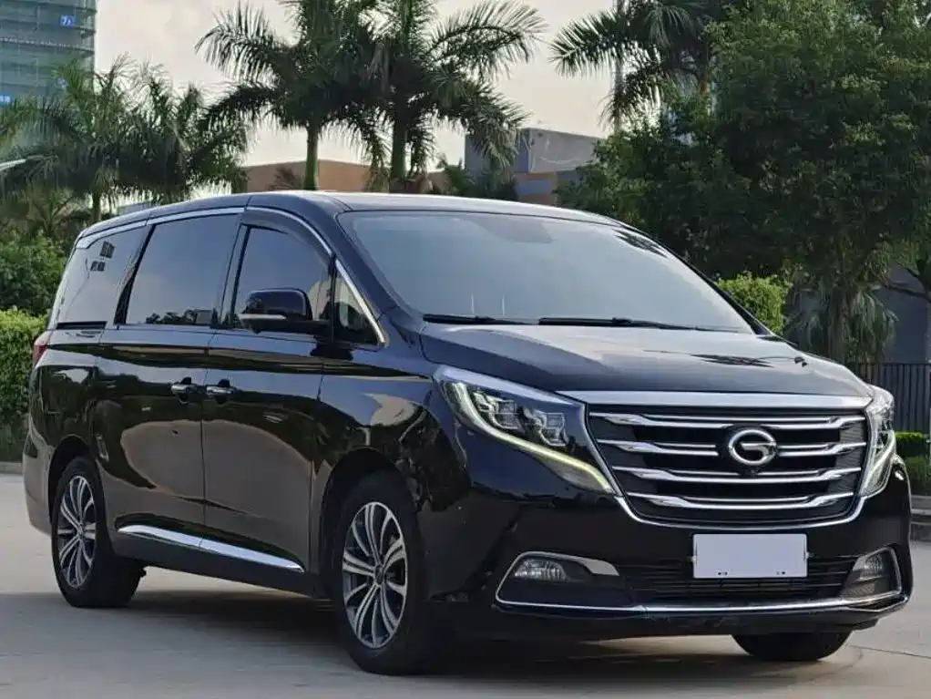 GAC Trumpchi M8 2019 — фото 3