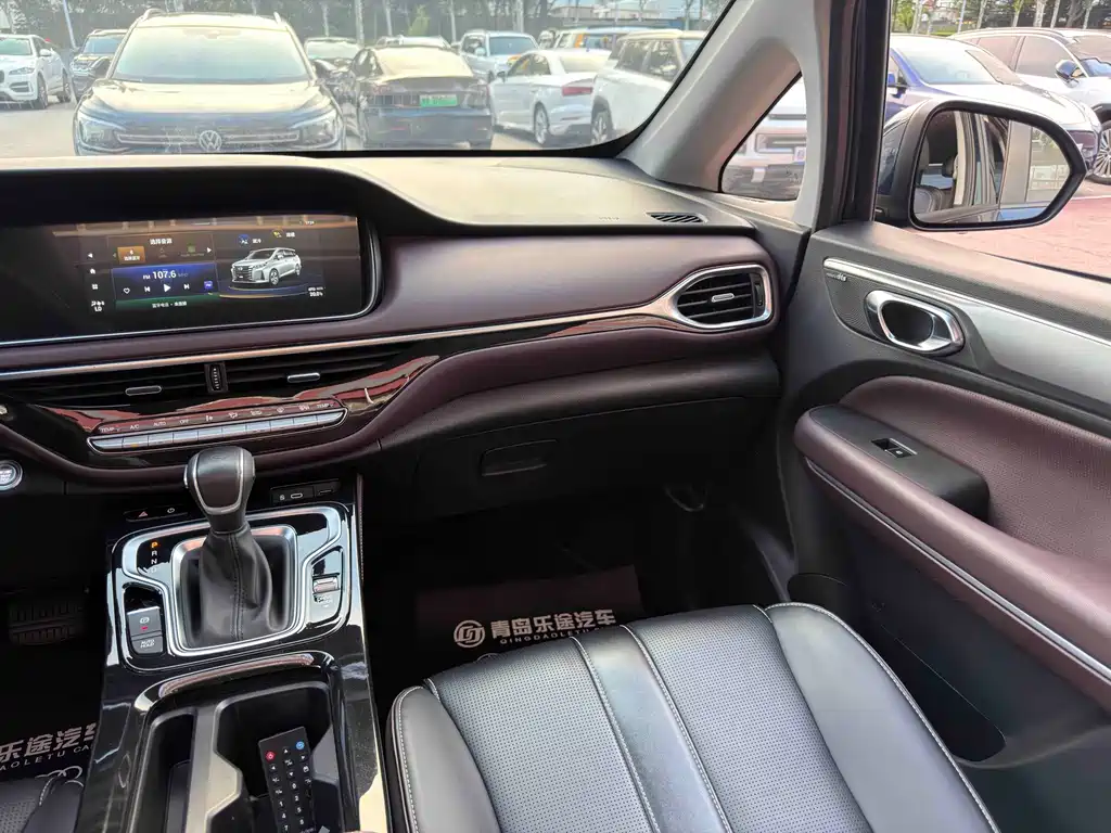 GAC Trumpchi M6 2023 — фото 12