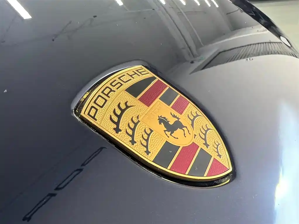 Porsche Macan 2023 — фото 17