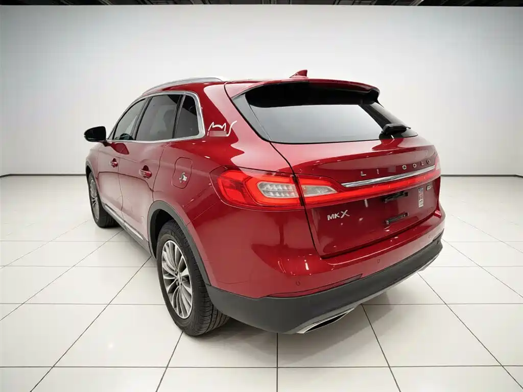 Lincoln MKX 2016 — фото 9