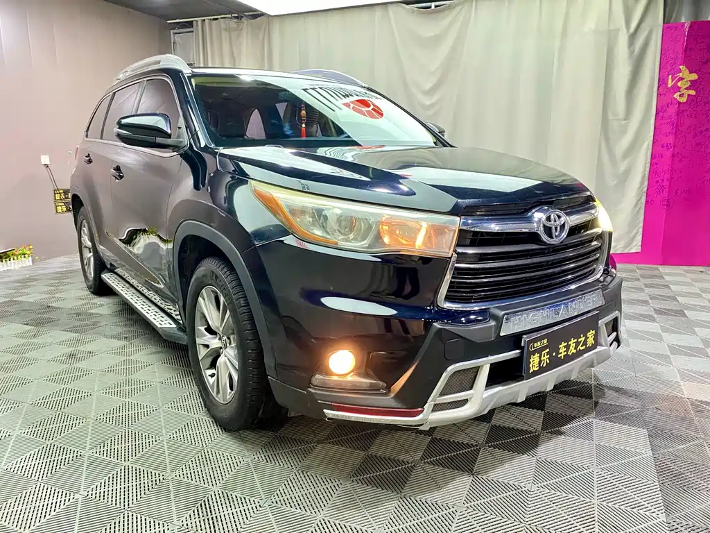 Toyota Highlander 2016 — фото 4