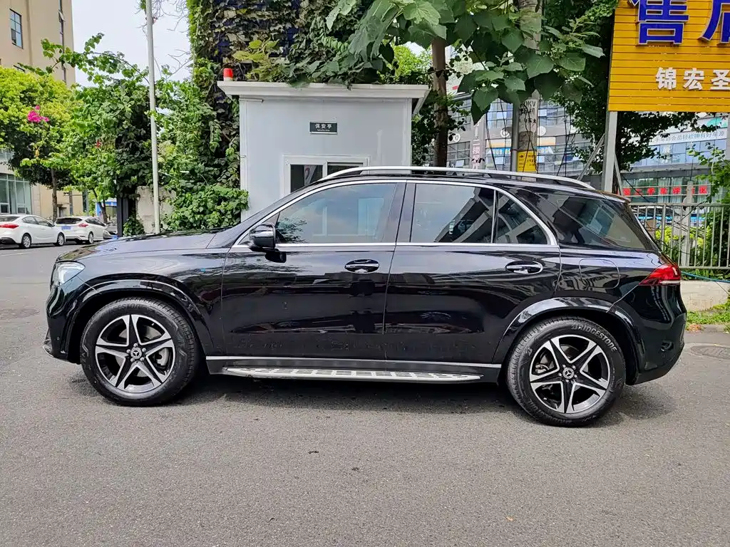 Mercedes-Benz GLE New Energy 2021 — фото 3