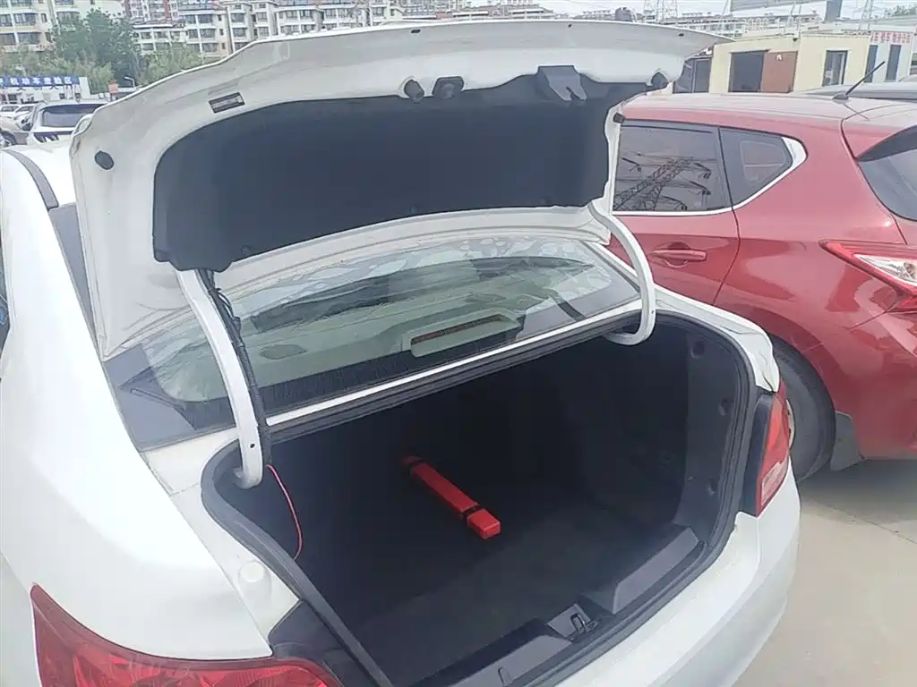 Chevrolet Sail 2017 — фото 15