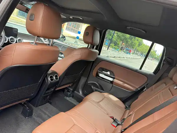 Mercedes-Benz GLB 2022