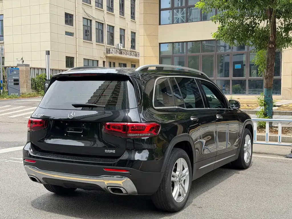Mercedes-Benz GLB 2022 — фото 13