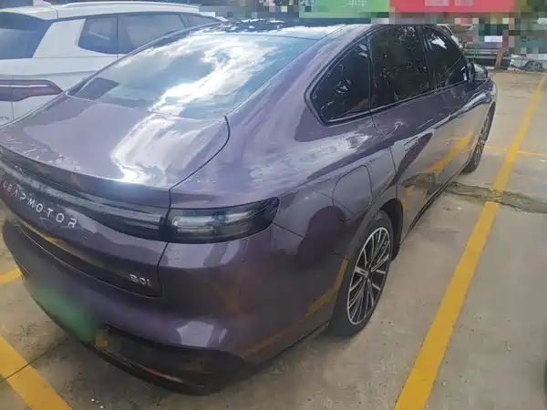 Leapmotor B01 2025