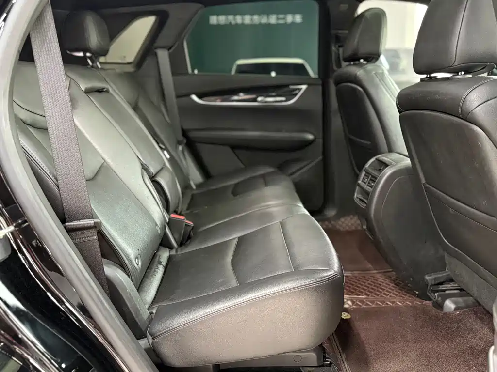Cadillac XT5 2021 — фото 14