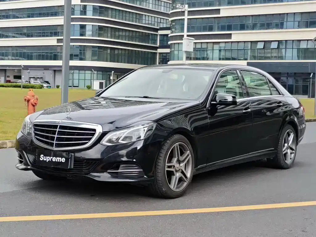 Mercedes-Benz E-Class 2015 — фото 1