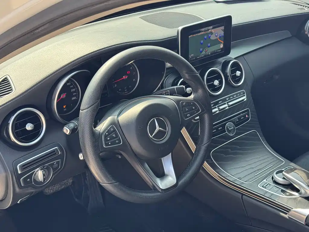 Mercedes-Benz C-Class 2017 — фото 7