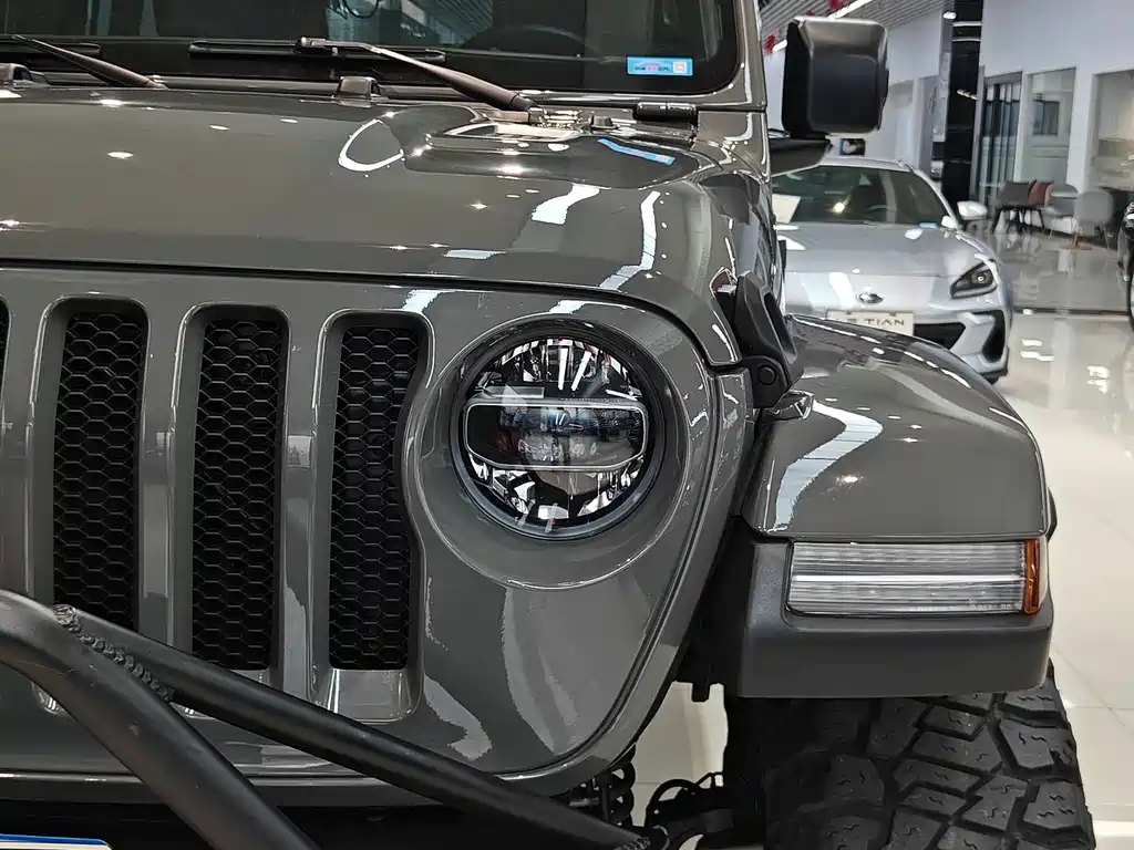 Jeep Wrangler 2021 — фото 4