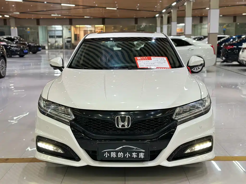 Honda Spirior 2018 — фото 2