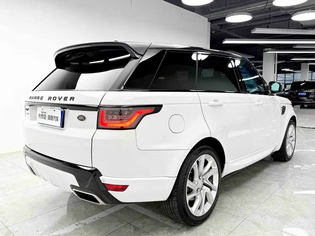 Land Rover Sport 2019 — фото 6