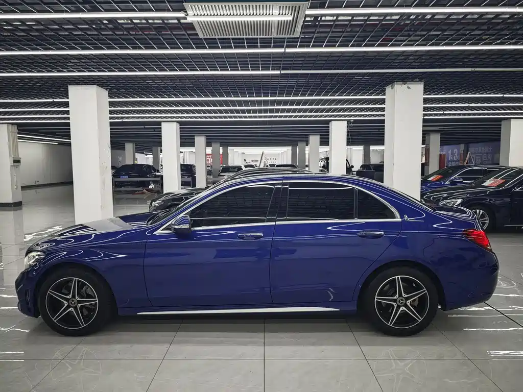 Mercedes-Benz C-Class 2019 — фото 3