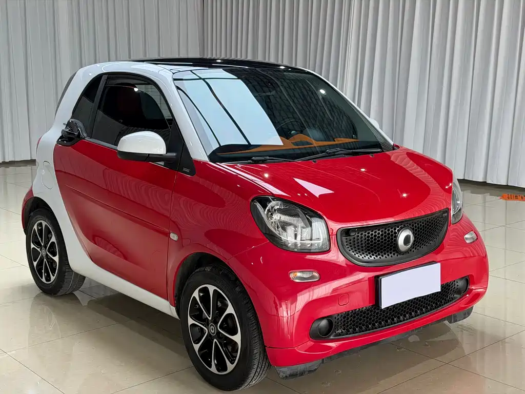 smart Fortwo 2017 — фото 5