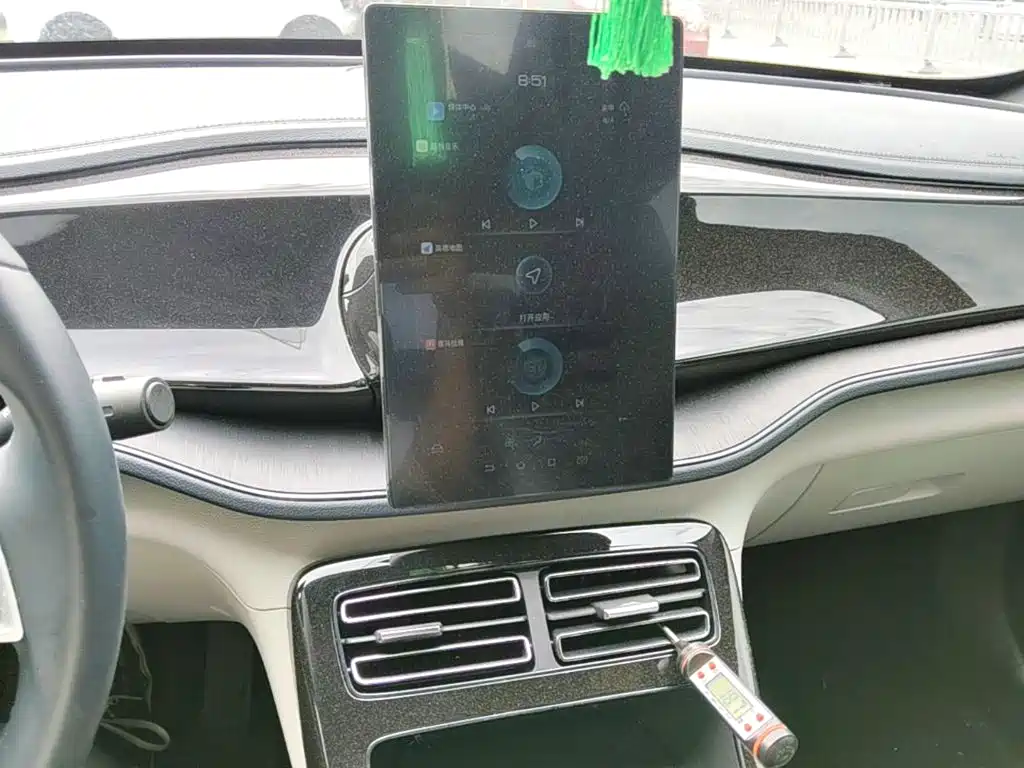 BYD Qin PLUS 2023 — фото 13