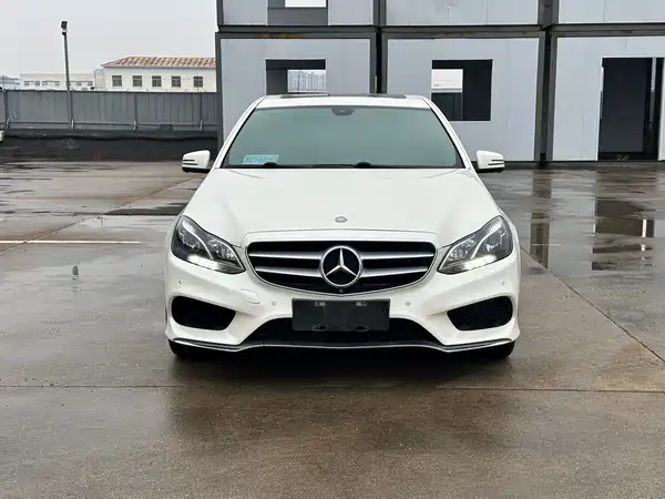 Mercedes-Benz E-Class 2015