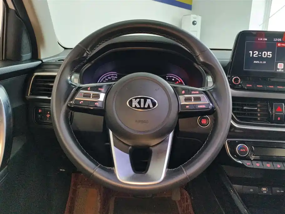Kia Sportage 2018 — фото 15