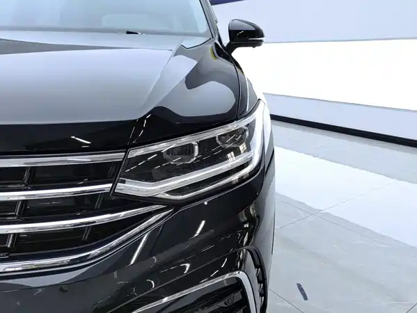Volkswagen Tiguan L 2024