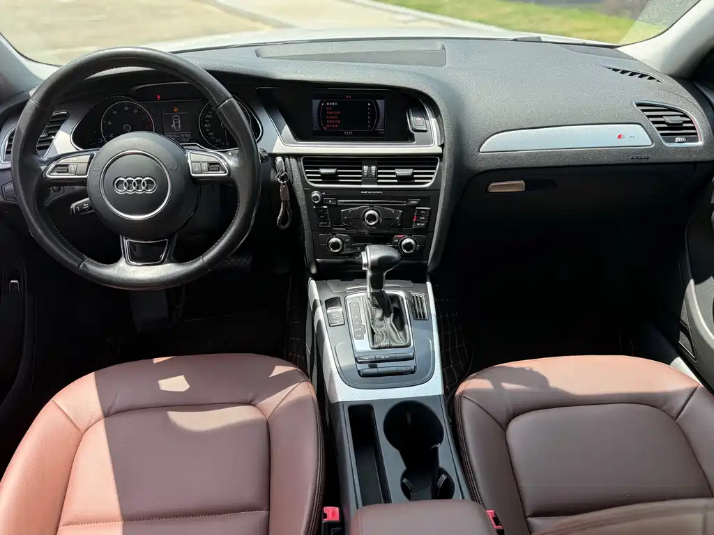 Audi A4L 2016 — фото 11