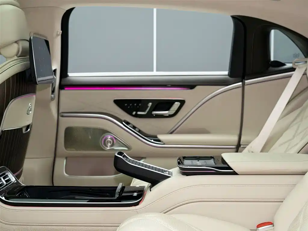 Mercedes-Benz S-Class 2023 — фото 14