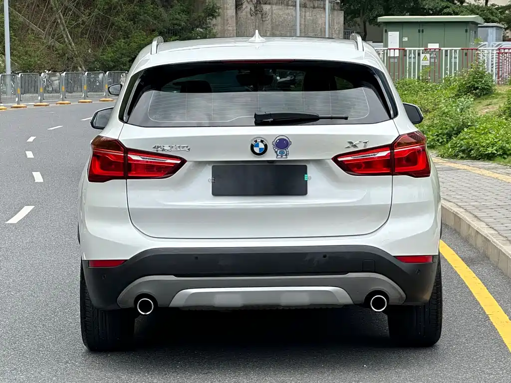 BMW X1 2018 — фото 5