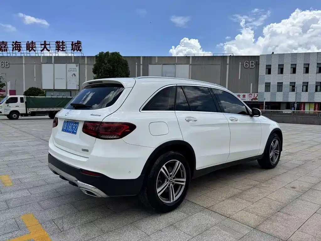Mercedes-Benz GLC 2021 — фото 7