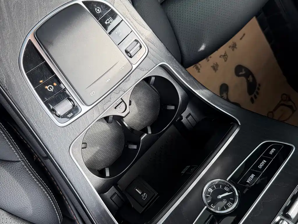 Mercedes-Benz C-Class 2021 — фото 9