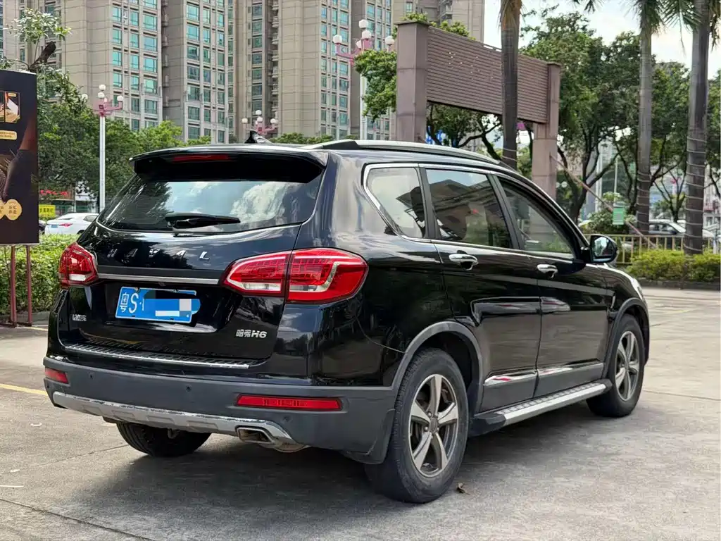 Haval H6 2014 — фото 8