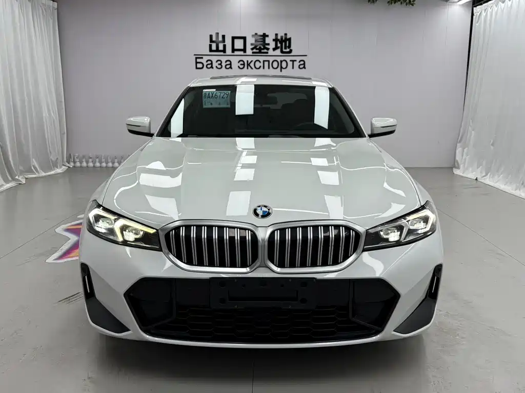 BMW 3 Series 2023 — фото 2