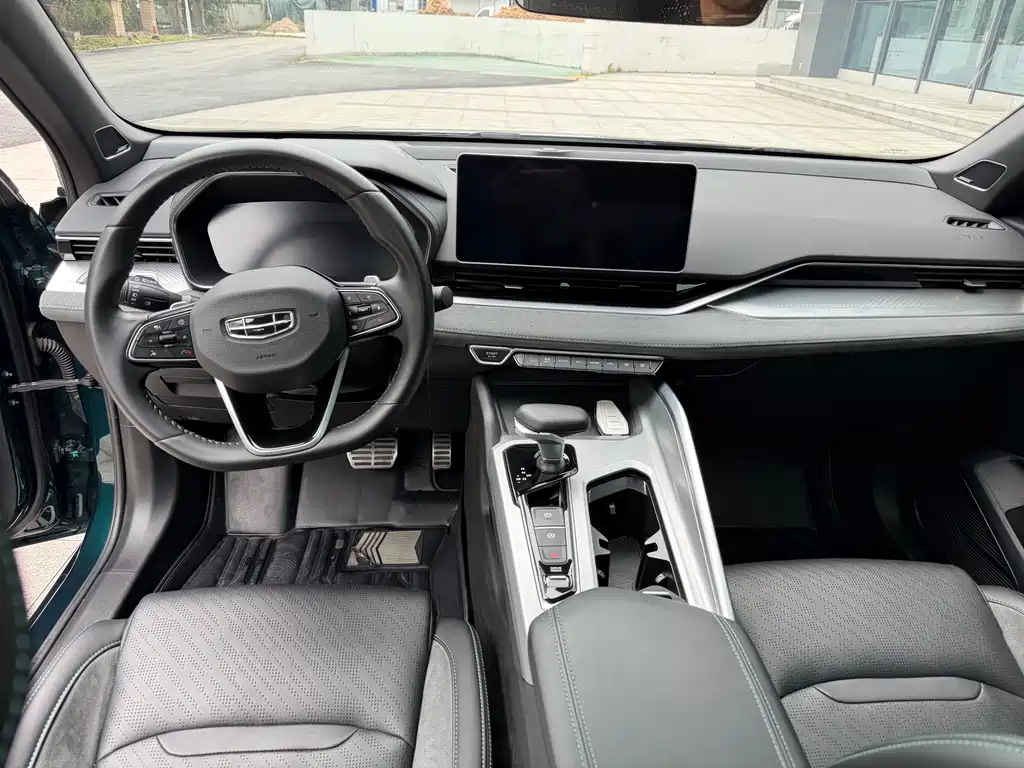 Geely Xingrui 2022 — фото 14