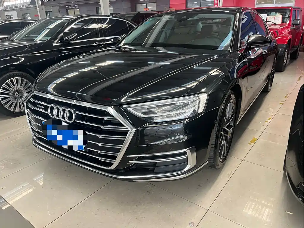 Audi A8 2019 — фото 2