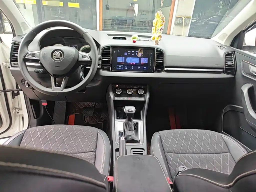 Skoda Korok 2019 — фото 10